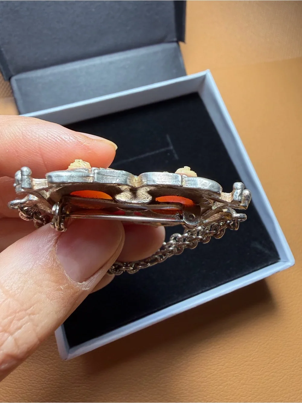 Vintage Mid-Century Double Cameo Sweater Guard Brooch Pin – Silver Tone Chatelai